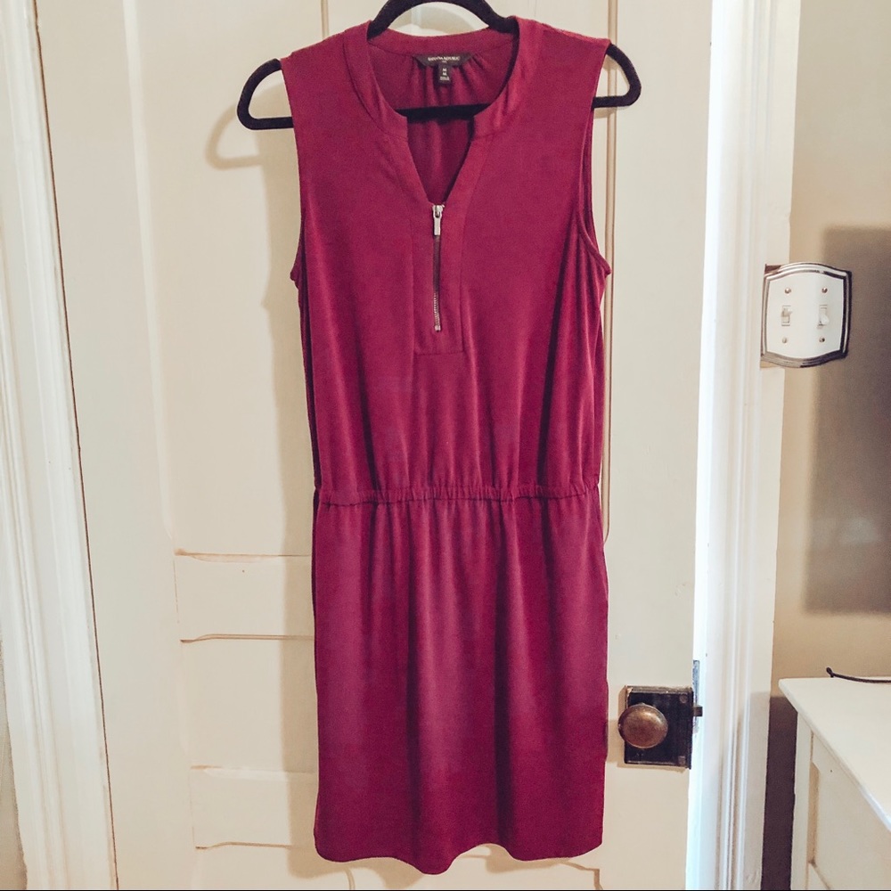 Medium Banana Republic Dress